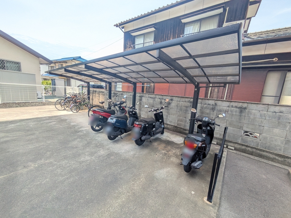 駐輪場