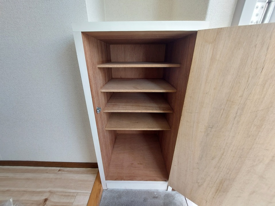 シューズボックス