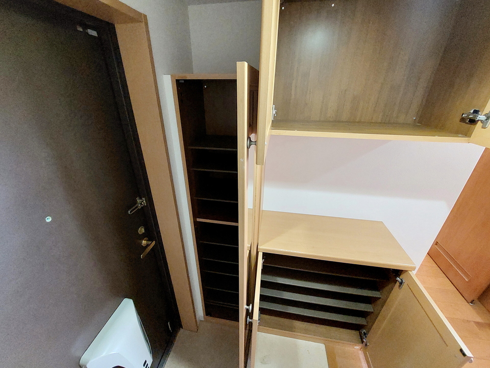 シューズボックス