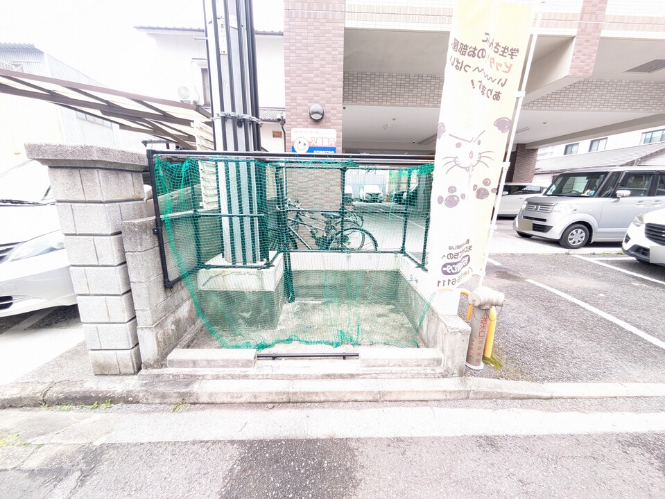 ゴミステーション