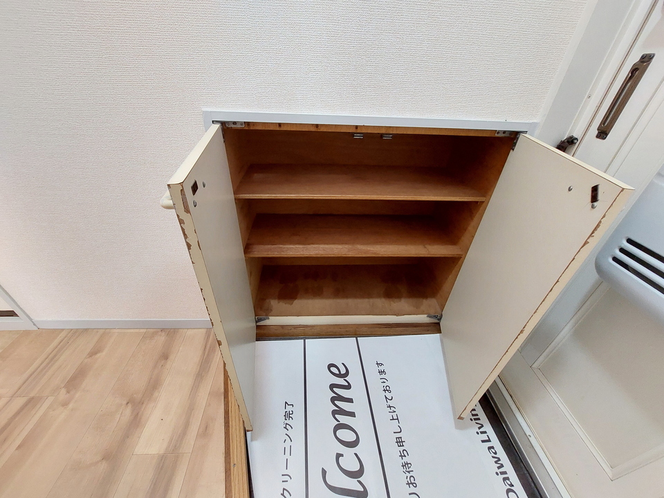 シューズボックス