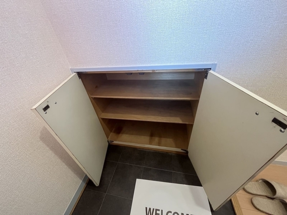 シューズボックス