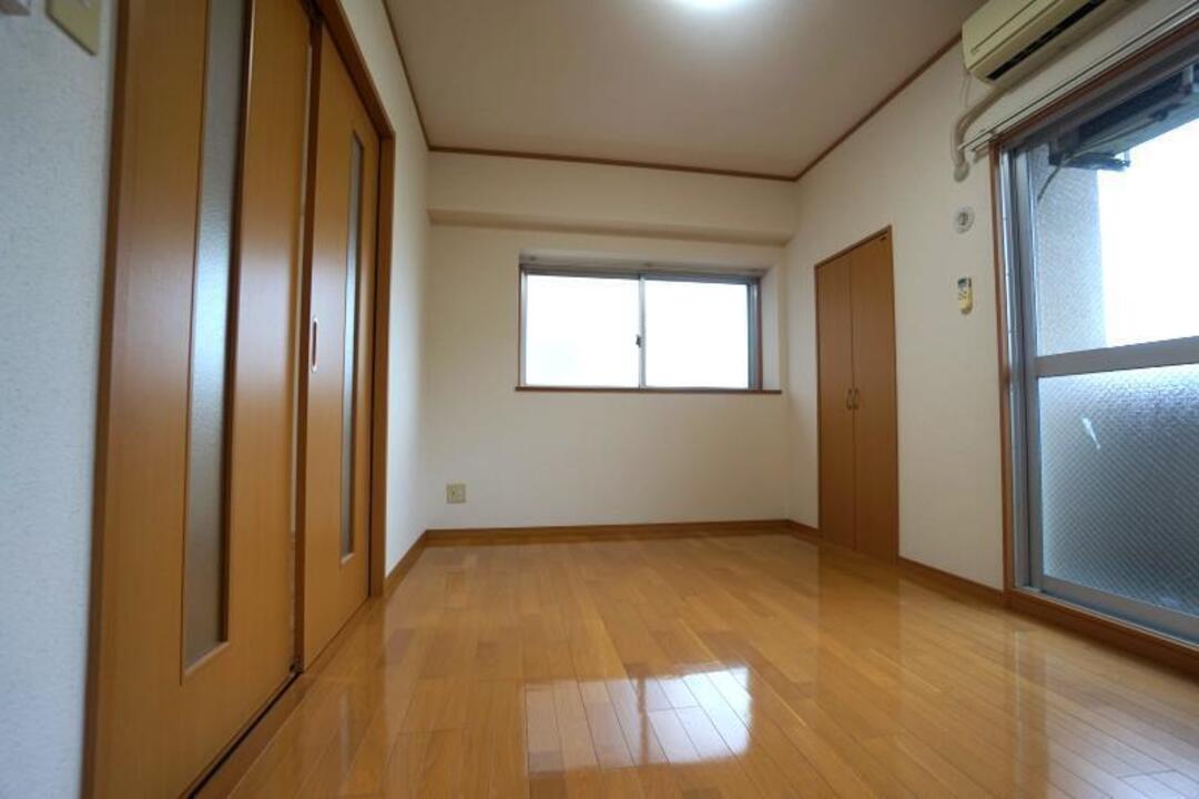 洋室