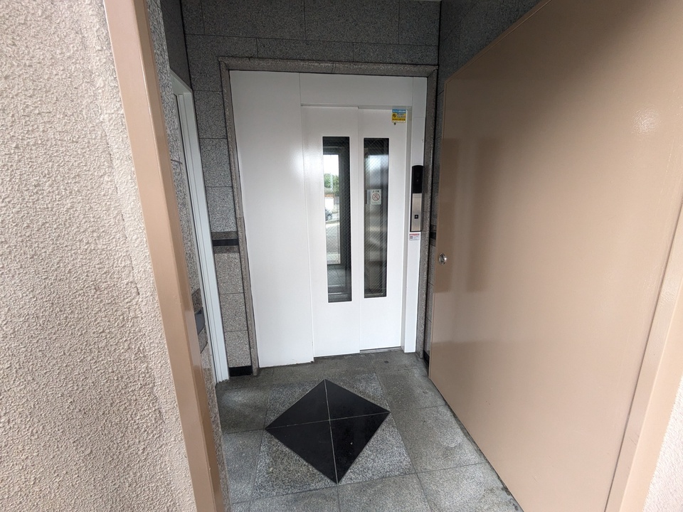 エレベーター