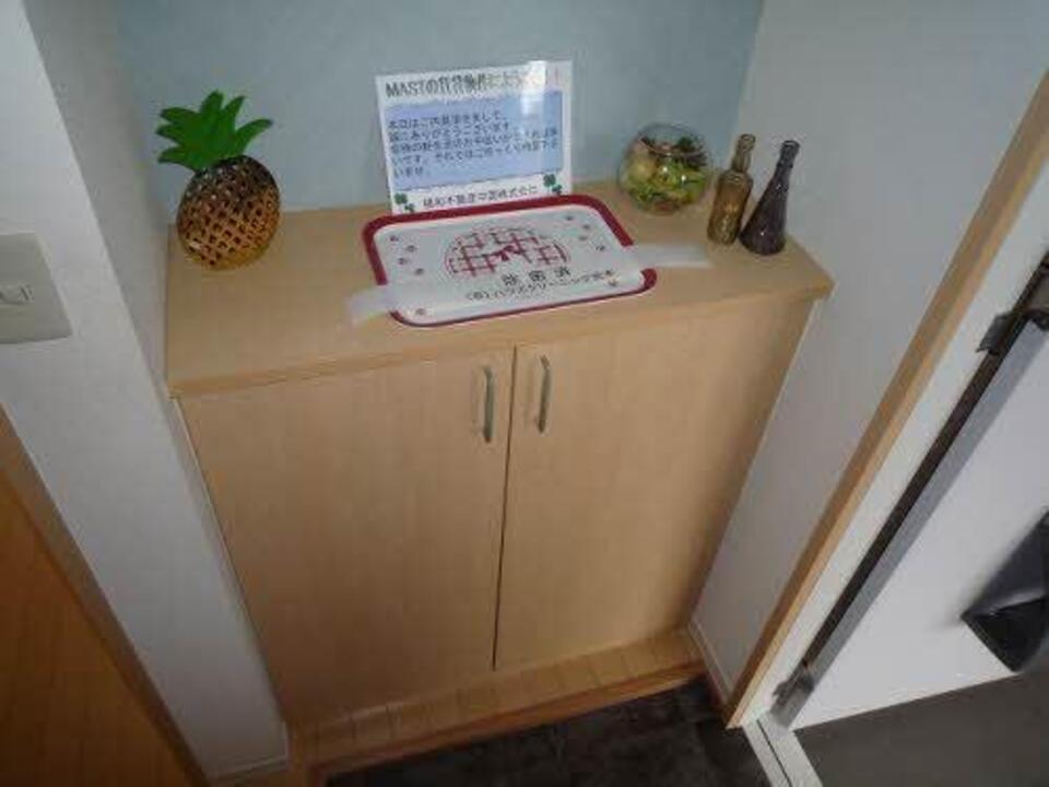 シューズボックス