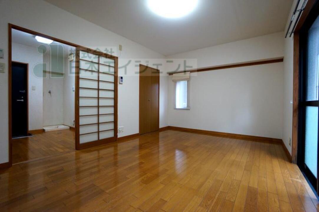 洋室