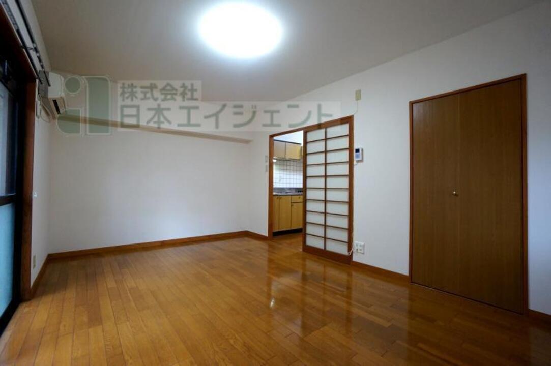 洋室