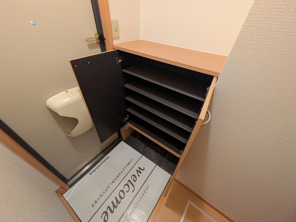 シューズボックス