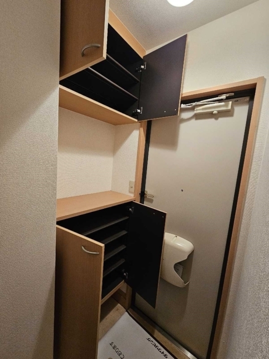 シューズボックス