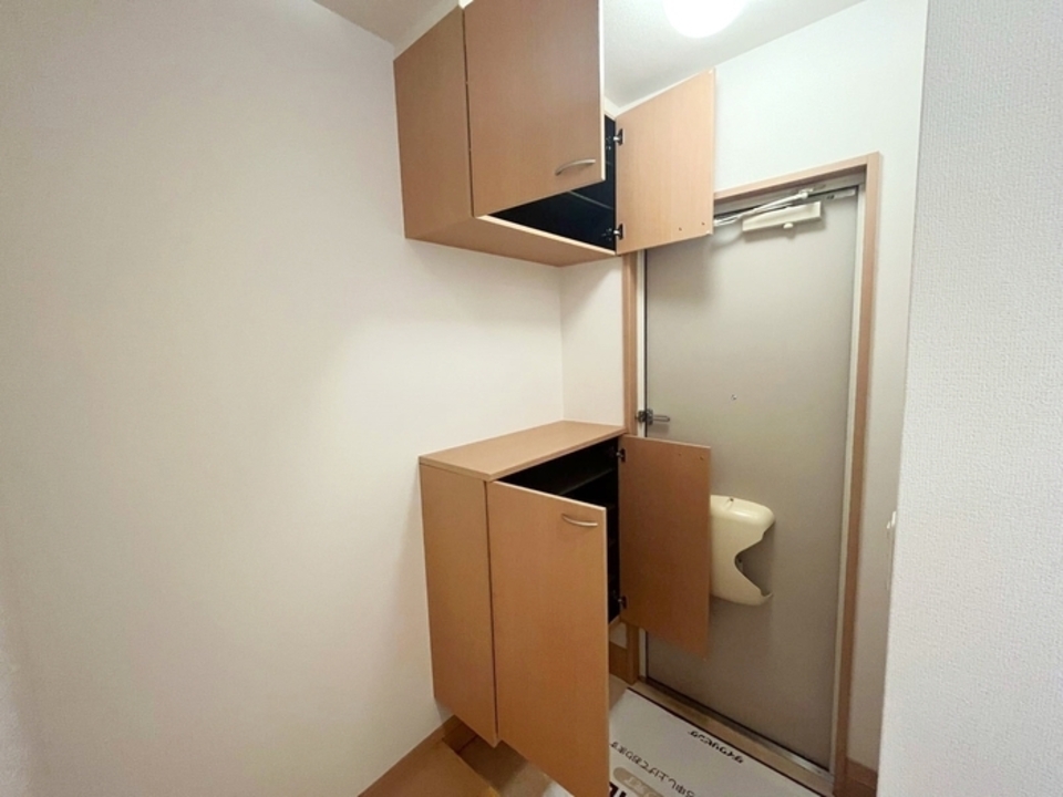 シューズボックス