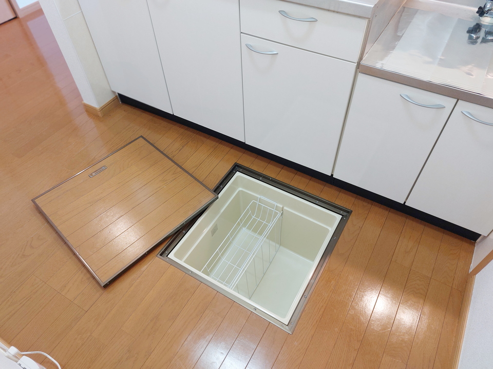 床下収納