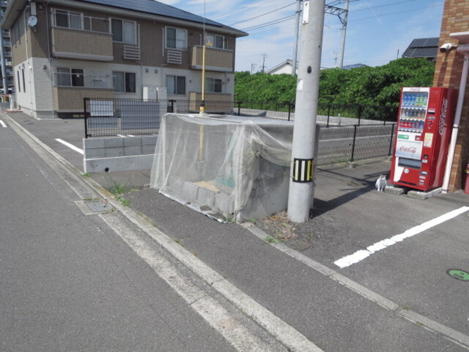 ゴミステーション