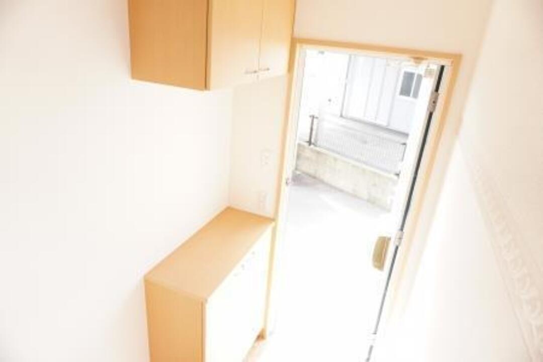 シューズボックス