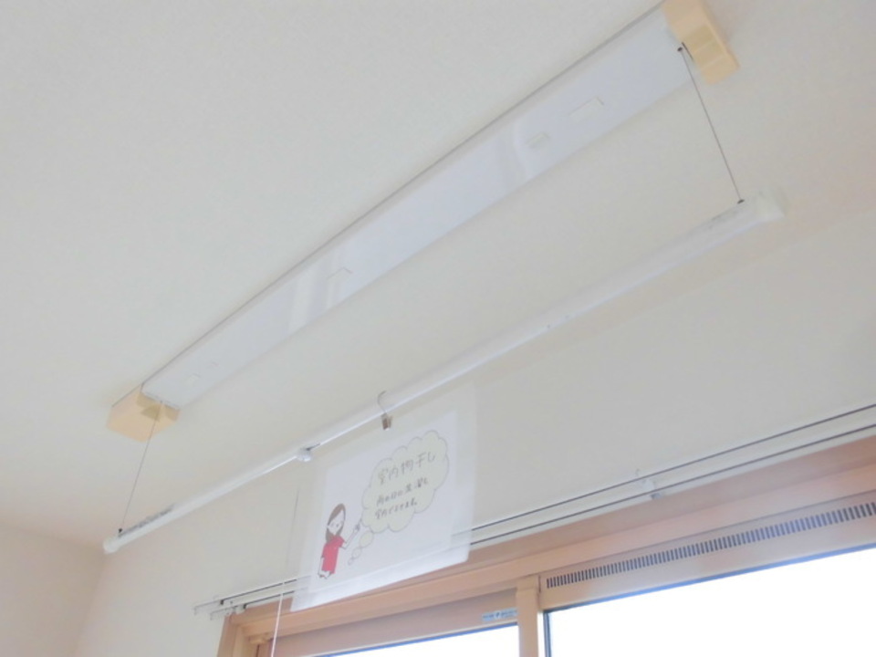 室内物干しユニット