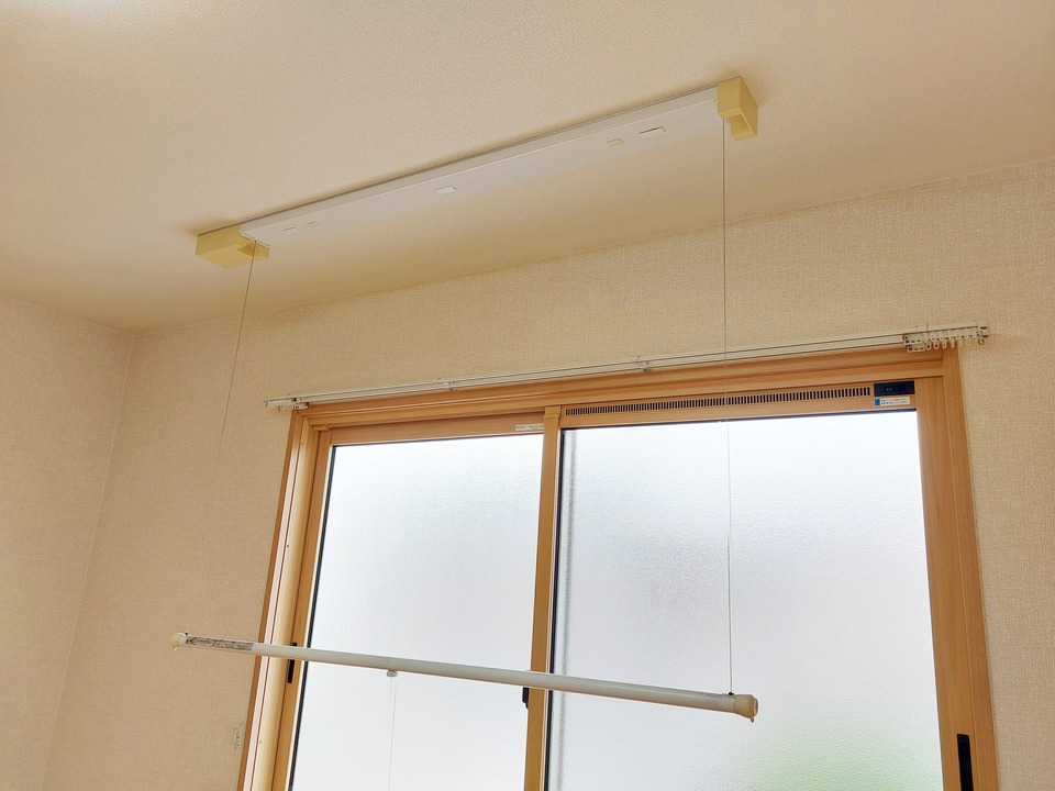 室内物干しユニット