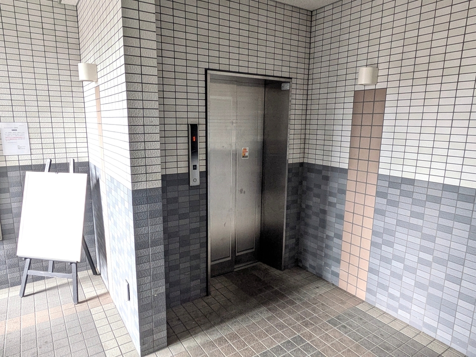 エレベーター