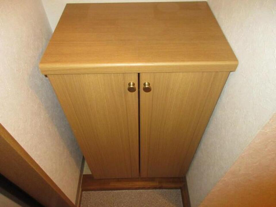 シューズボックス