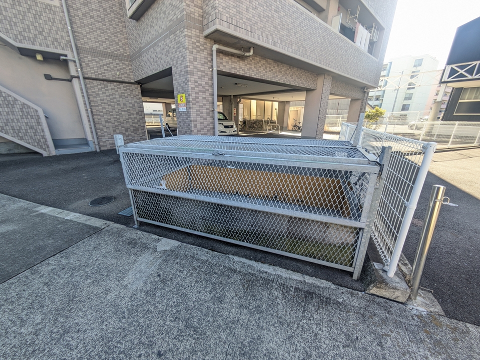 ゴミステーション