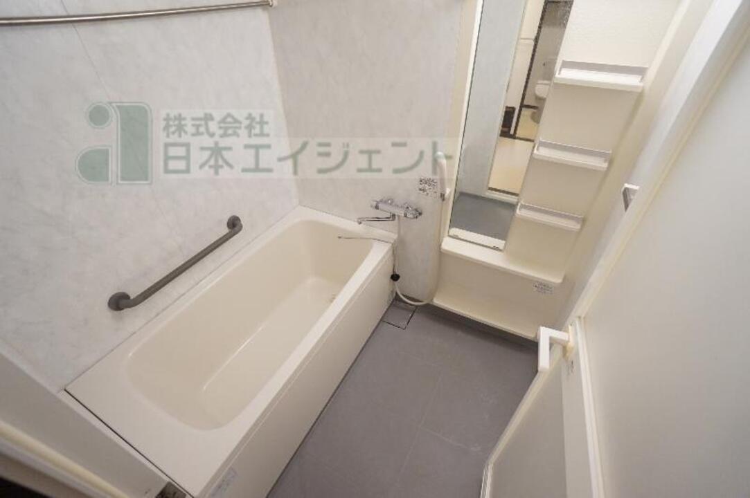 浴室