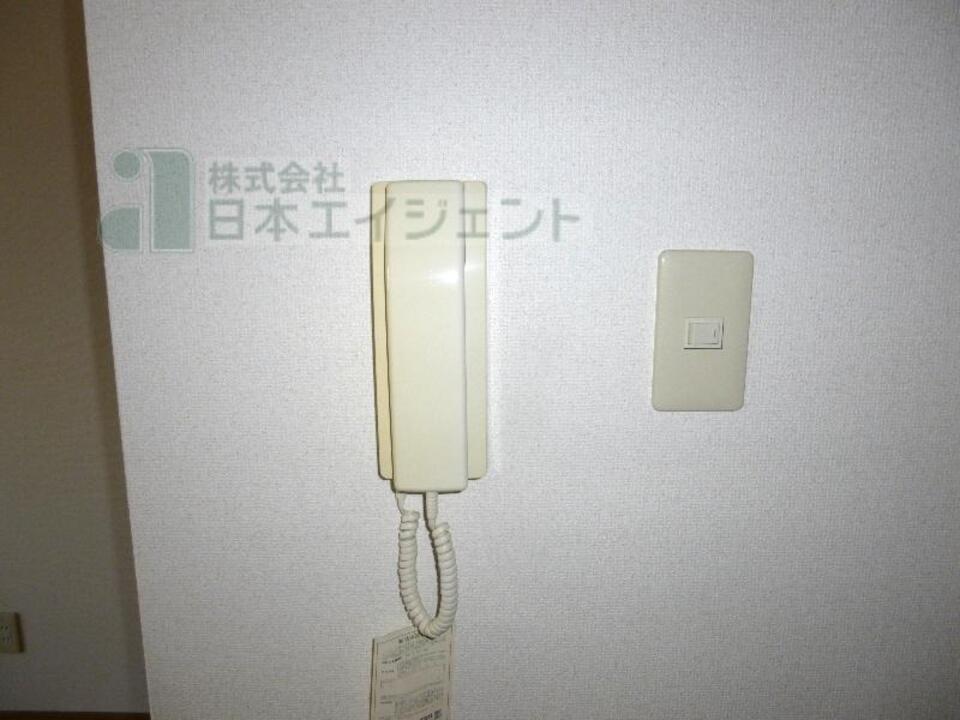 インターホン