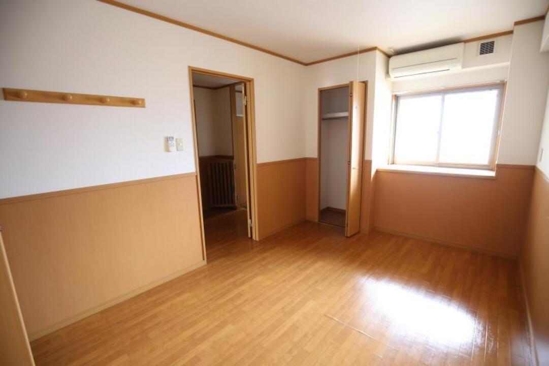 洋室