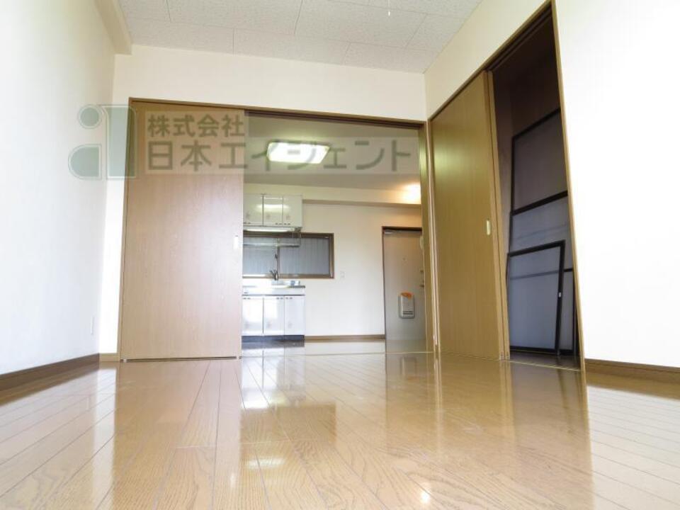 洋室