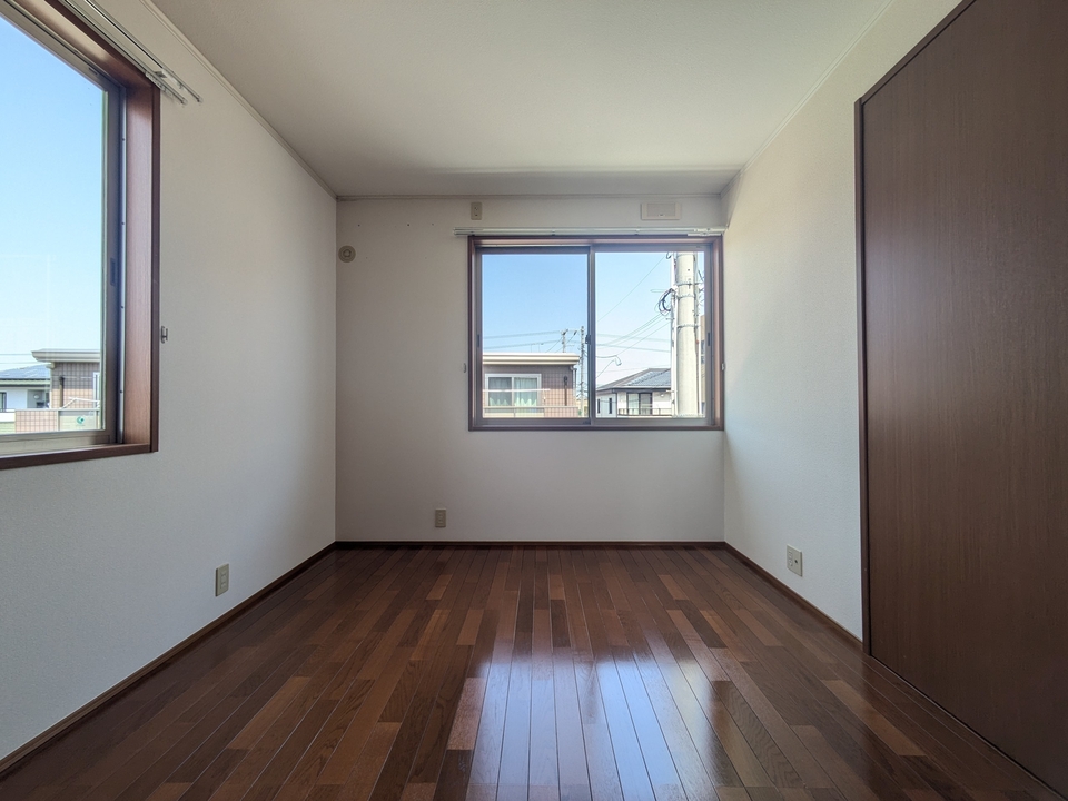 洋室5.8帖