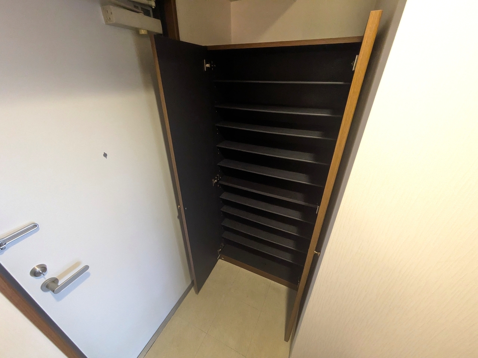 シューズボックス