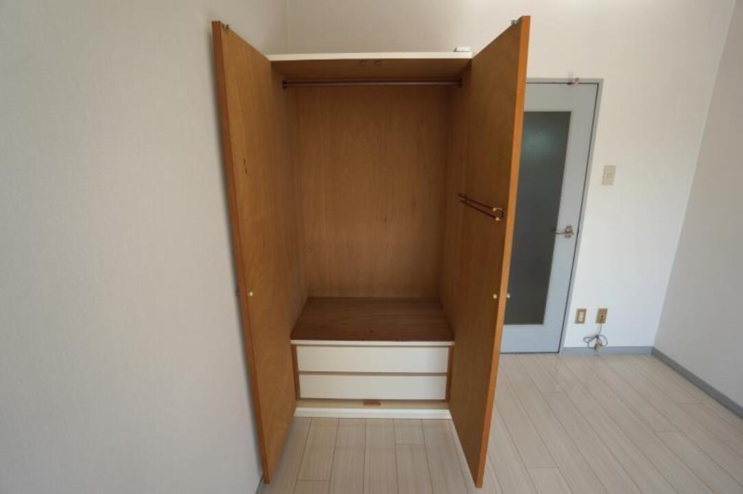 クローゼット
