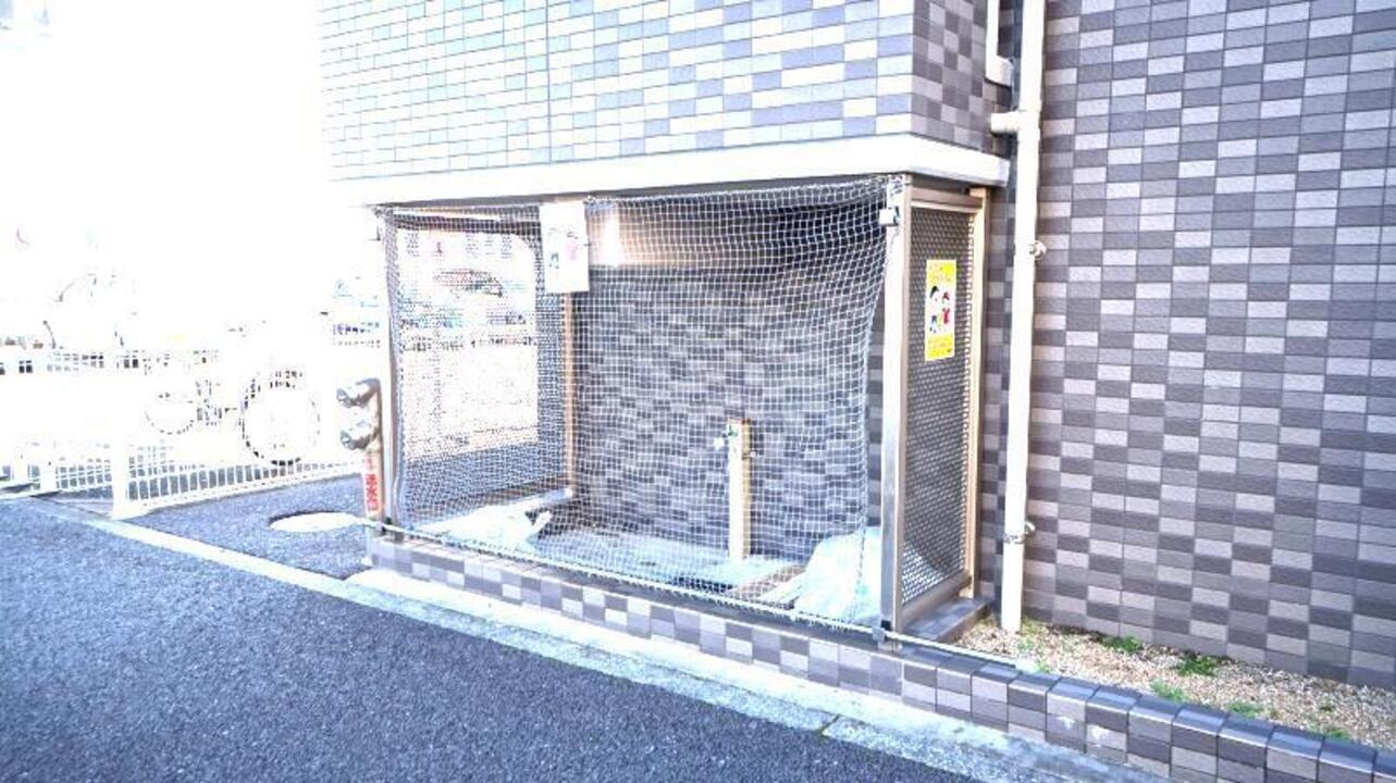 ゴミステーション