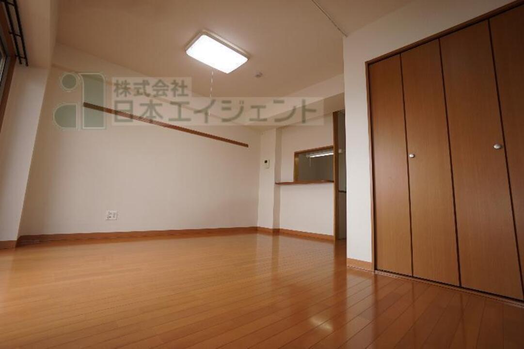 洋室