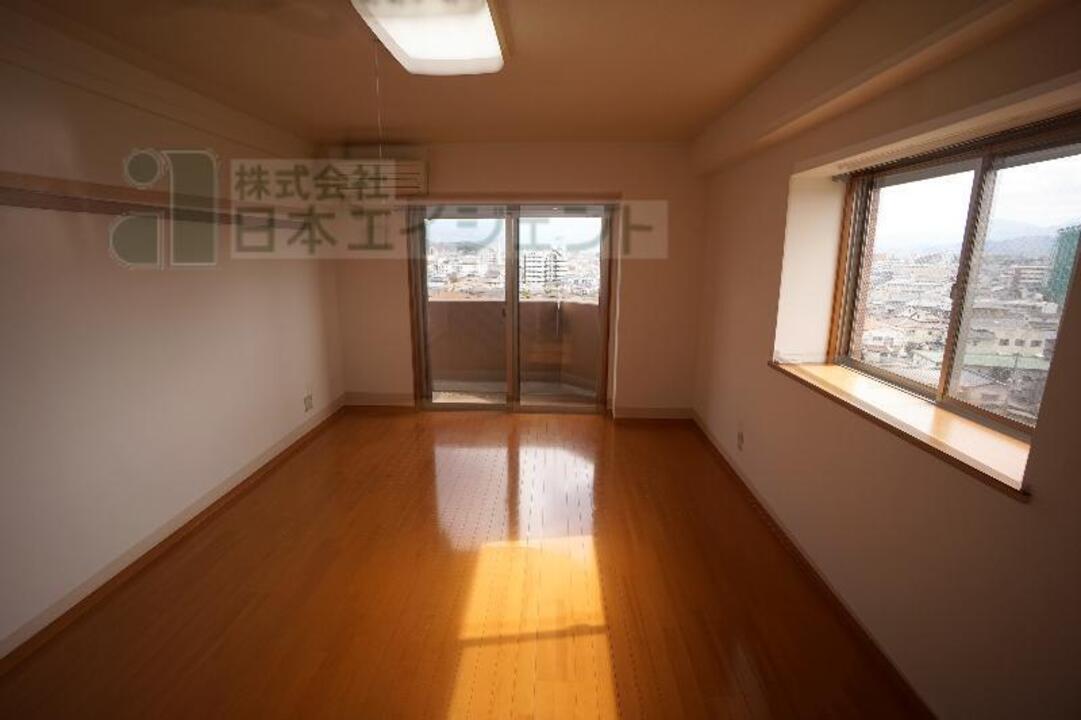 洋室