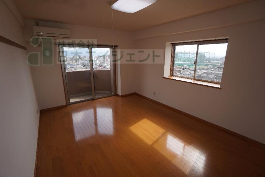 洋室