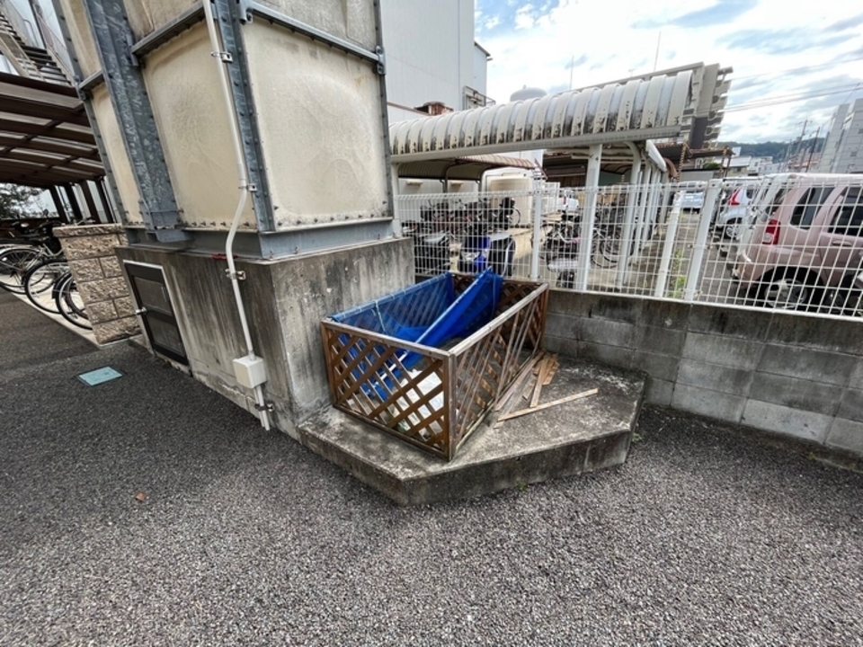 ゴミステーション