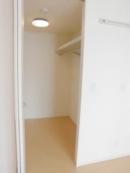 ウォークインクローゼット