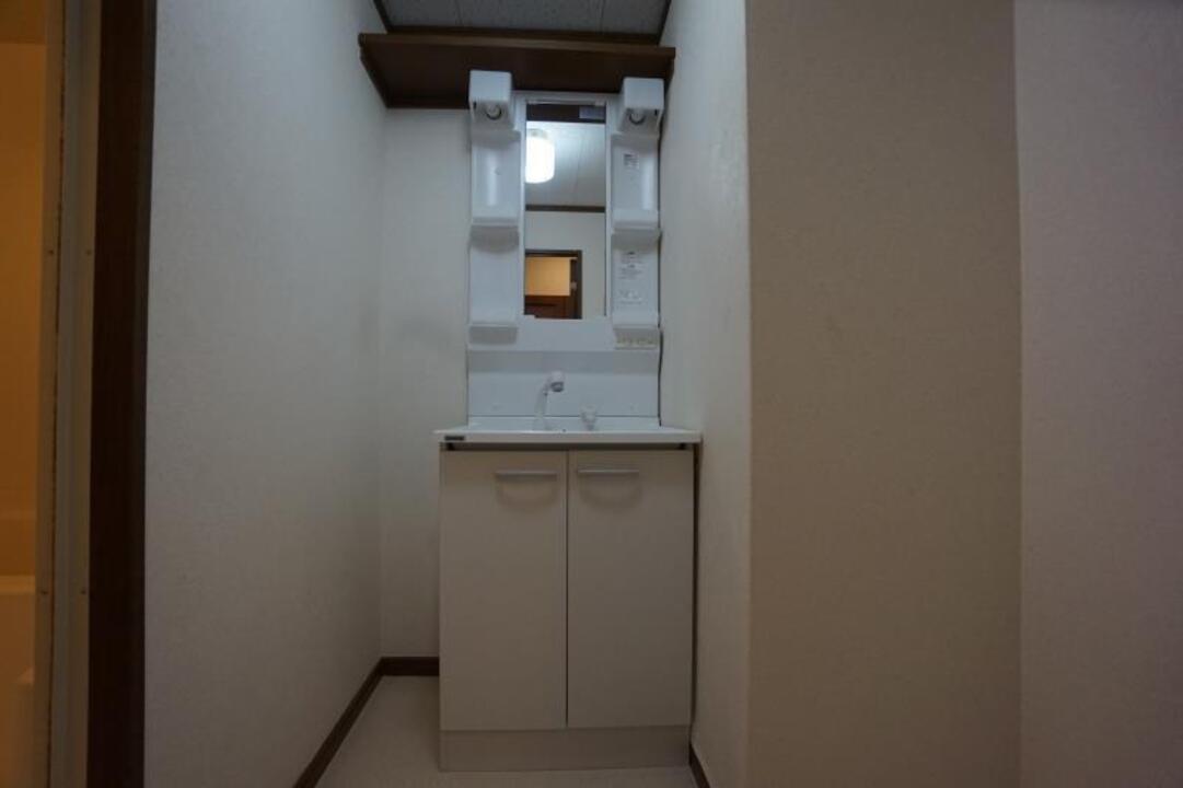 シャンプードレッサー