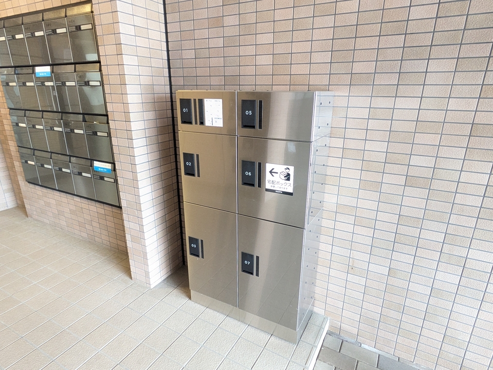 宅配ボックス