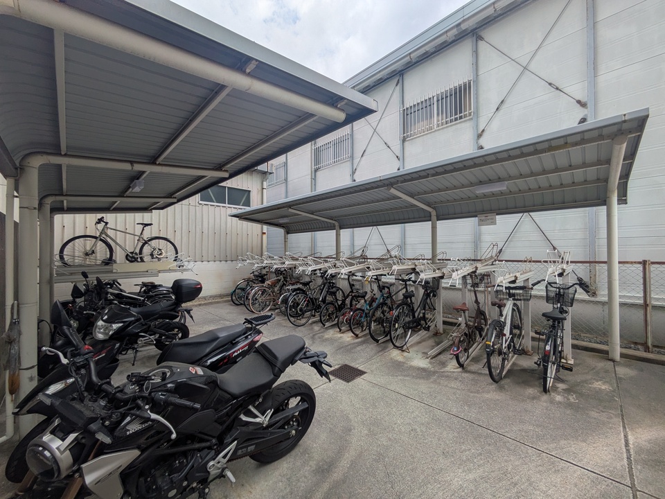 駐輪場