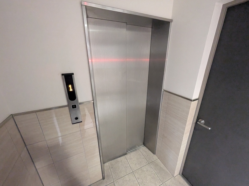 エレベーター