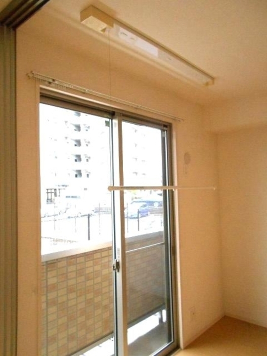 室内物干しユニット