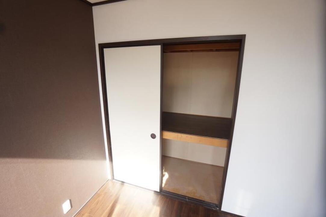 押入れ