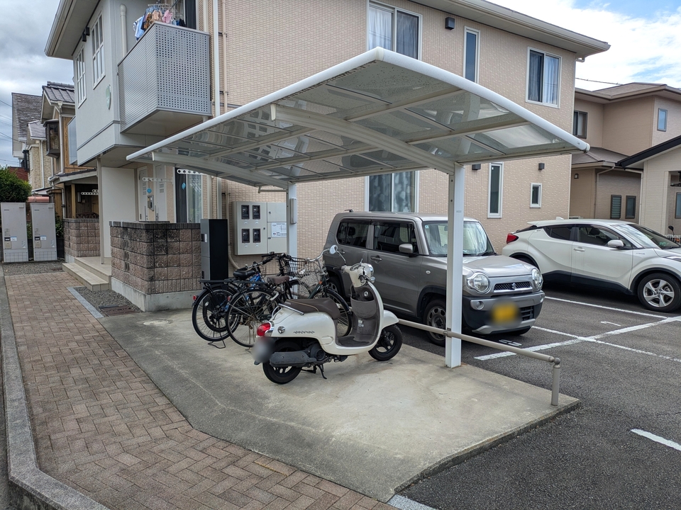 駐輪場