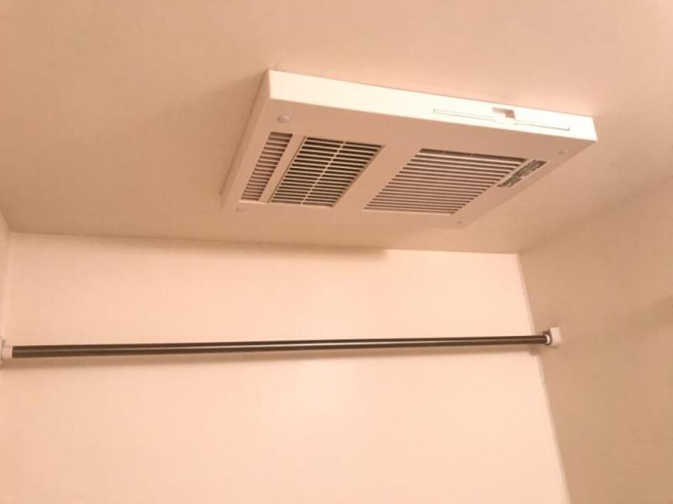 浴室乾燥機