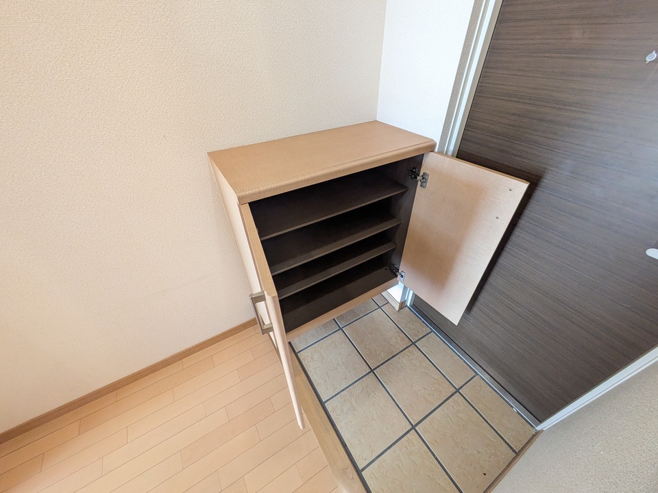 シューズボックス