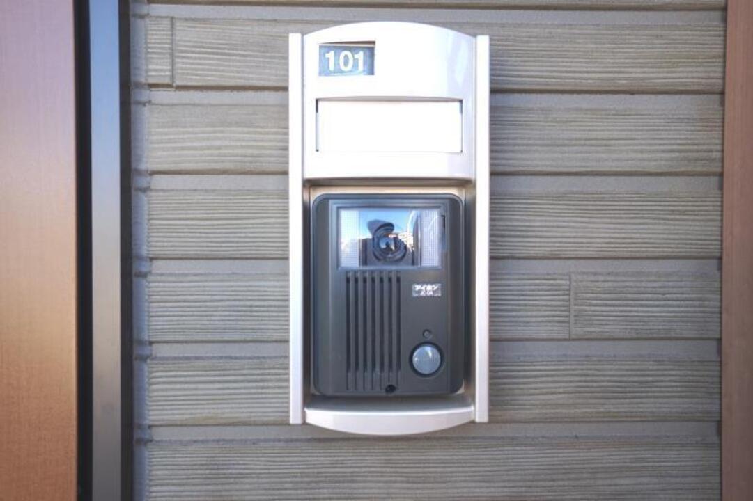 インターホン
