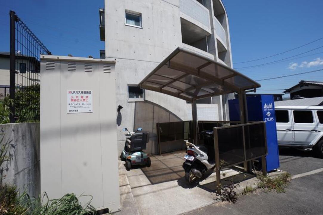 駐輪場
