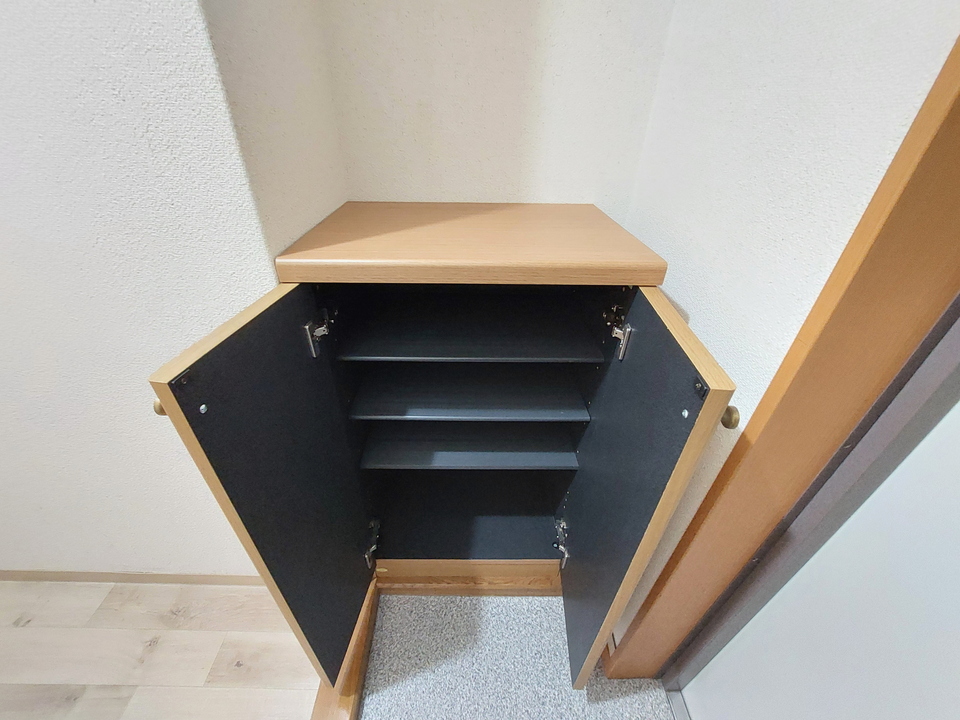 シューズボックス