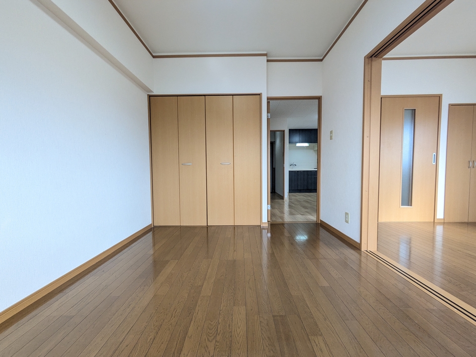 洋室5.8帖