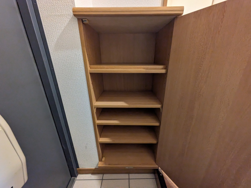 シューズボックス