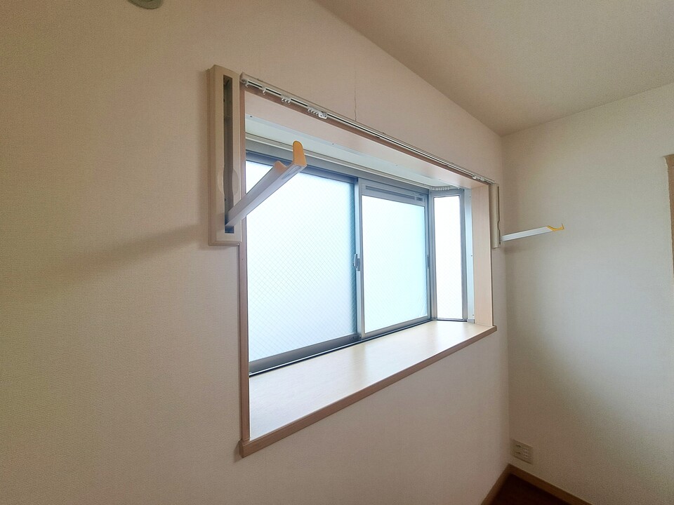 室内物干しユニット